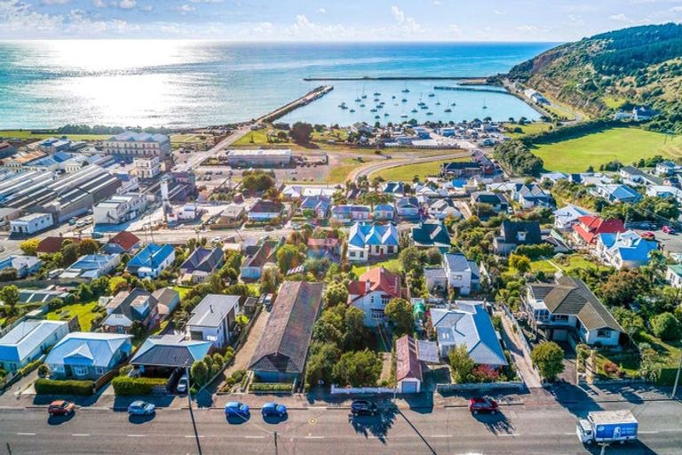 Photo of property in 35 Wharfe Street, South Hill, Oamaru, 9400