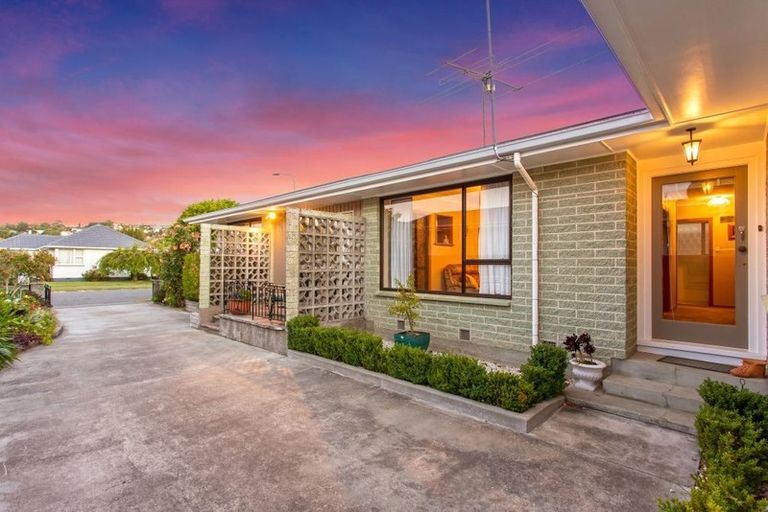 Photo of property in 20 Waipara Street, Cracroft, Christchurch, 8025