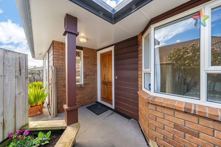 Photo of property in 19 Richmond Grove, Woburn, Lower Hutt, 5010