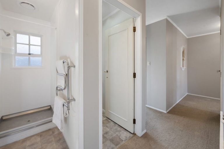 Photo of property in 323 Malfroy Road, Pomare, Rotorua, 3015