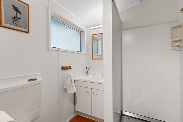 Photo of property in 11 Howard Street, Macandrew Bay, Dunedin, 9014