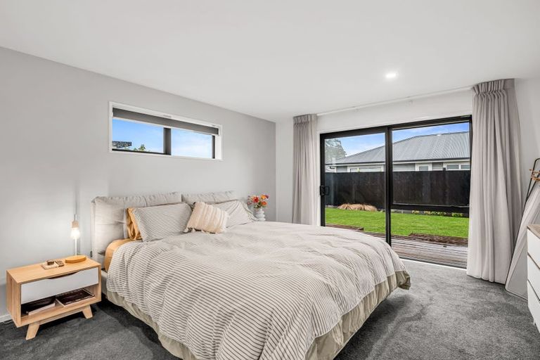 Photo of property in 102 Petries Road, Woodend, 7610