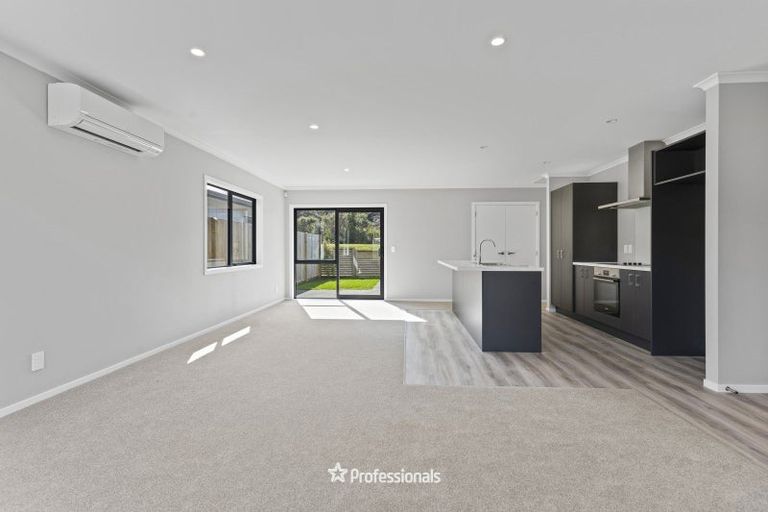 Photo of property in 38 Harry Martin Lane, Wainuiomata, Lower Hutt, 5014