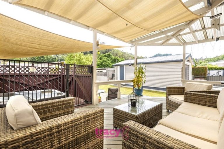 Photo of property in 166 Fox Street, Whataupoko, Gisborne, 4010