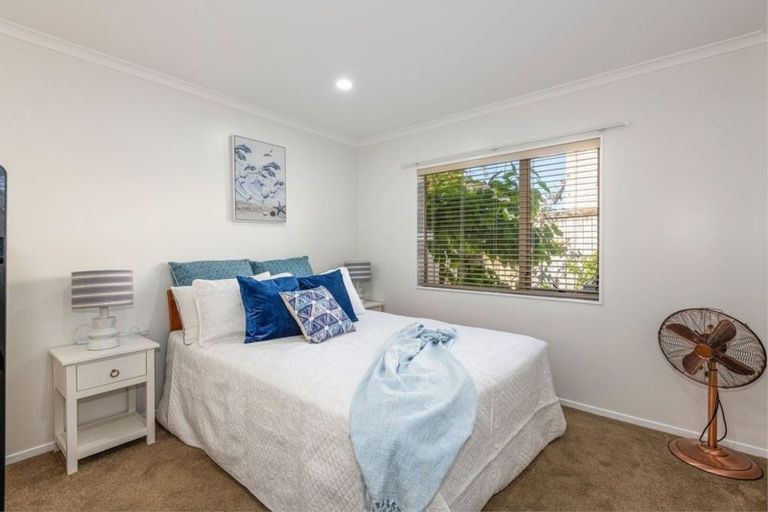 Photo of property in 4 Stornaway Drive, Flat Bush, Auckland, 2016