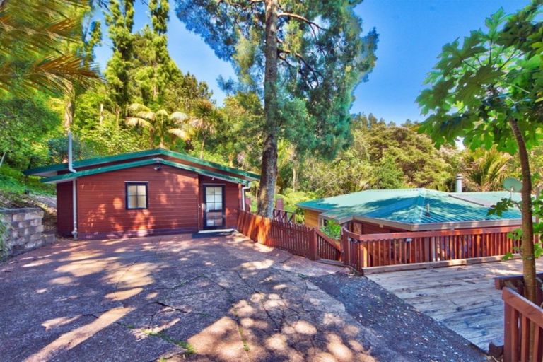 Photo of property in 130 Victory Road, Laingholm, Auckland, 0604