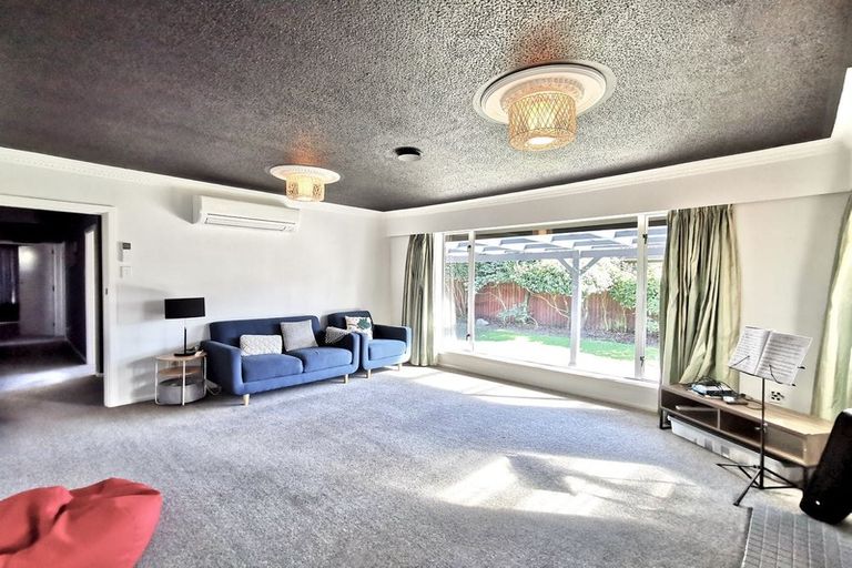 Photo of property in 12 Hornsby Street, Bishopdale, Christchurch, 8053