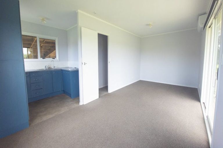 Photo of property in 341 Millbrook Road, Waipu, 0582
