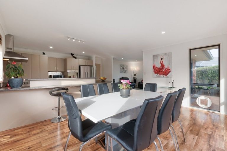 Photo of property in 550 Gloucester Road, Papamoa Beach, Papamoa, 3118