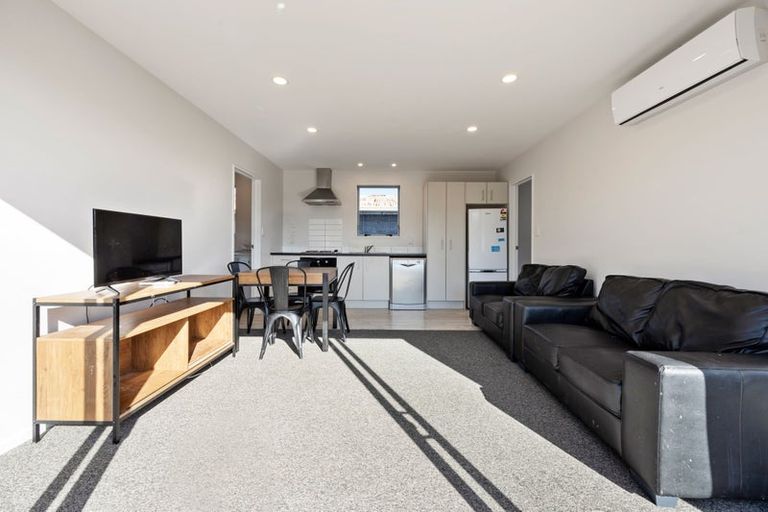 Photo of property in 4 Mount View Road, Melville, Hamilton, 3206