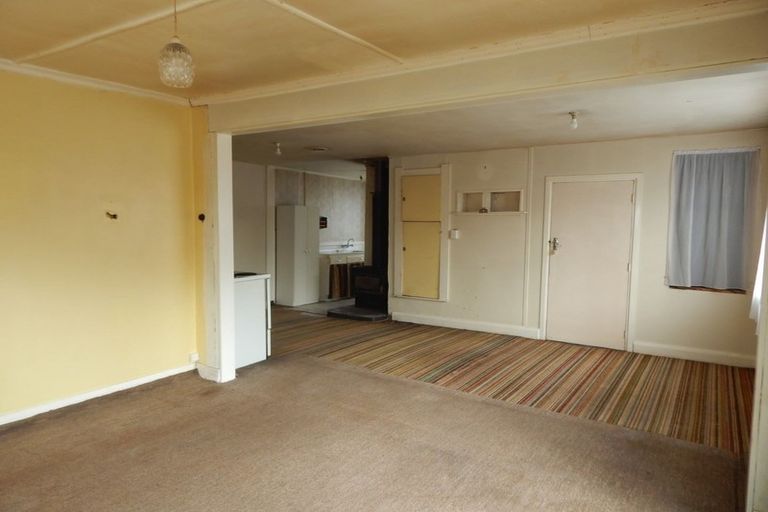 Photo of property in 15 Rolleston Street, Hokitika, 7810