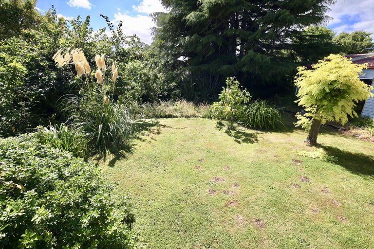 Photo of property in 61 Tuhikaramea Road, Dinsdale, Hamilton, 3204