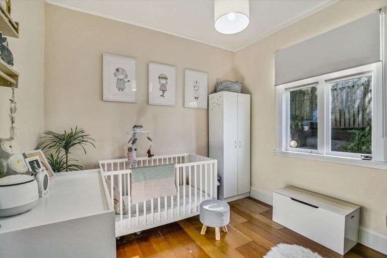 Photo of property in 33 Buckingham Street, Melrose, Wellington, 6023