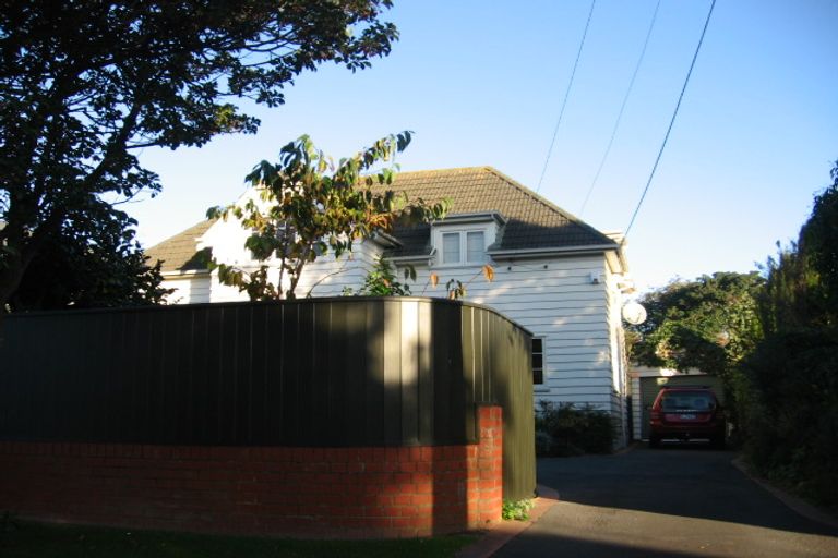 Photo of property in 16 Puriri Street, Woburn, Lower Hutt, 5010