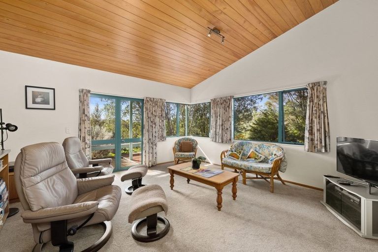 Photo of property in 73 Hone Heke Road, Kerikeri, 0230