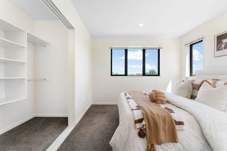 Photo of property in 3 Rakau Road, Hobsonville, Auckland, 0618