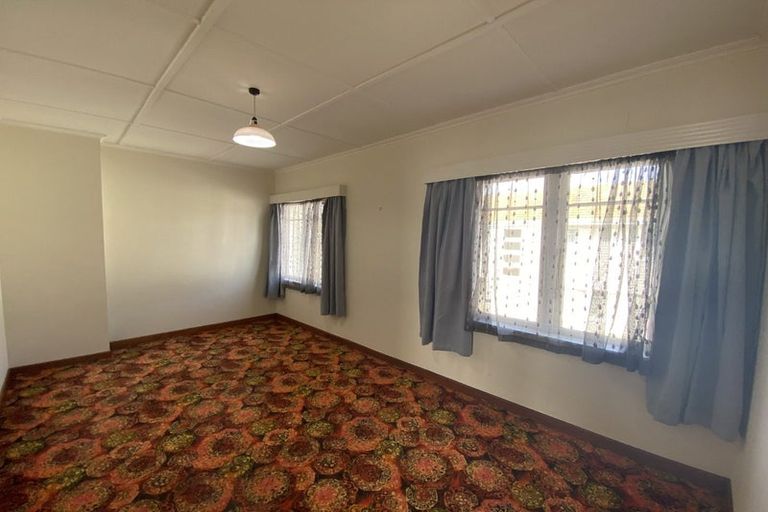 Photo of property in 40 Fulford Street, New Plymouth, 4310