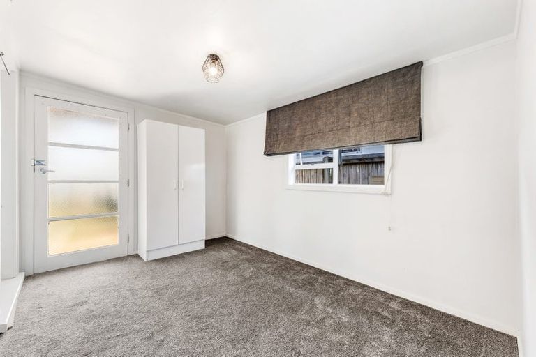 Photo of property in 7 Tiri Road, Manly, Whangaparaoa, 0930