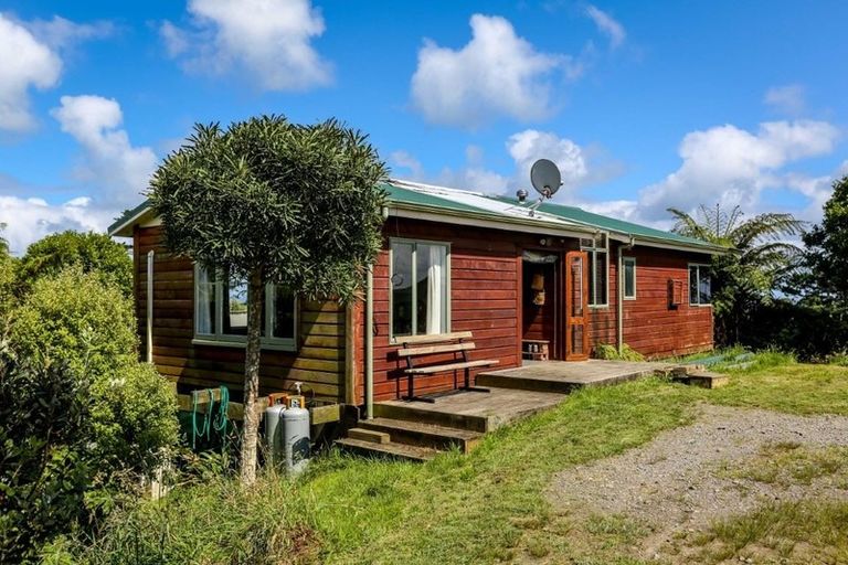 Photo of property in 97 Weld Road Lower, Tataraimaka, New Plymouth, 4374