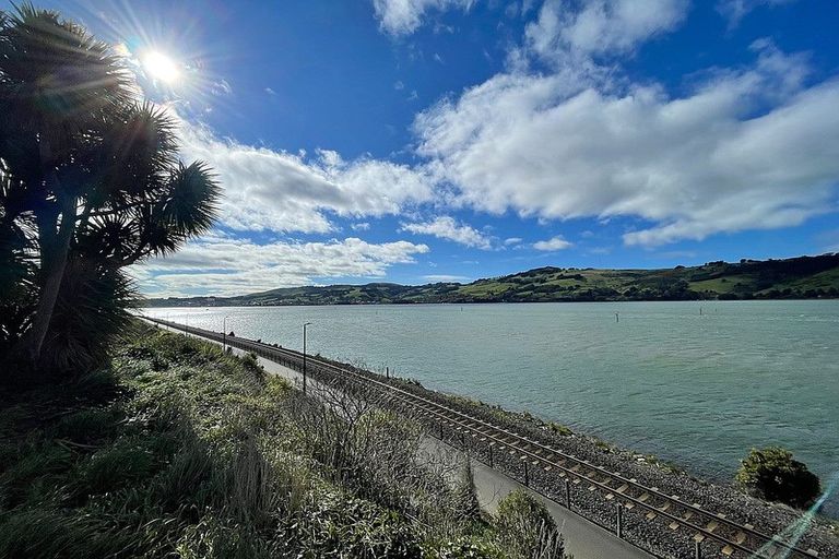 Photo of property in 267 Ravensbourne Road, Ravensbourne, Dunedin, 9022