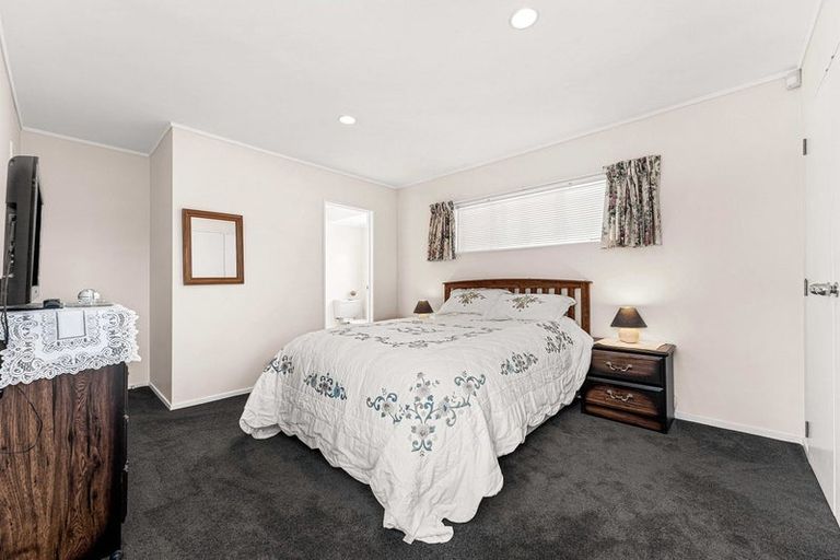Photo of property in 92a Beach Road, Pahurehure, Papakura, 2113