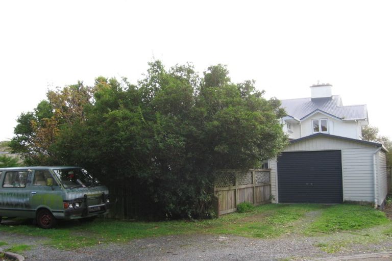 Photo of property in 121 Helston Road, Paparangi, Wellington, 6037