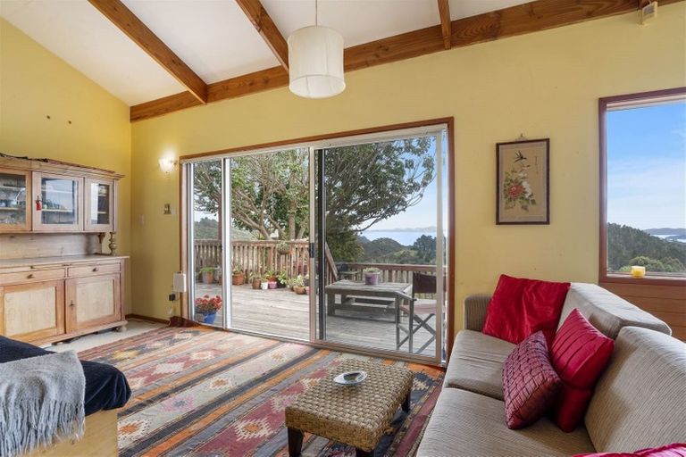 Photo of property in 250 Paroa Bay Road, Russell, 0272