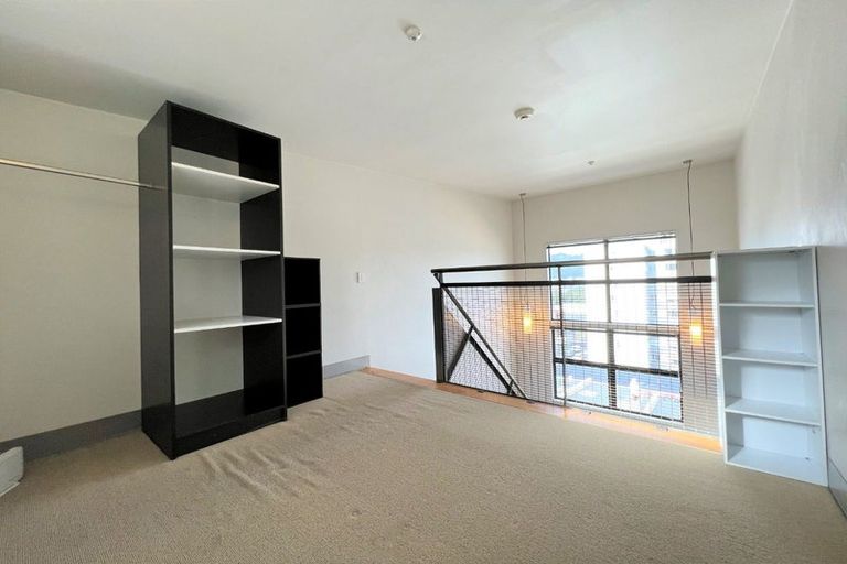 Photo of property in Urbane Apartments, 50/29 Webb Street, Mount Cook, Wellington, 6011