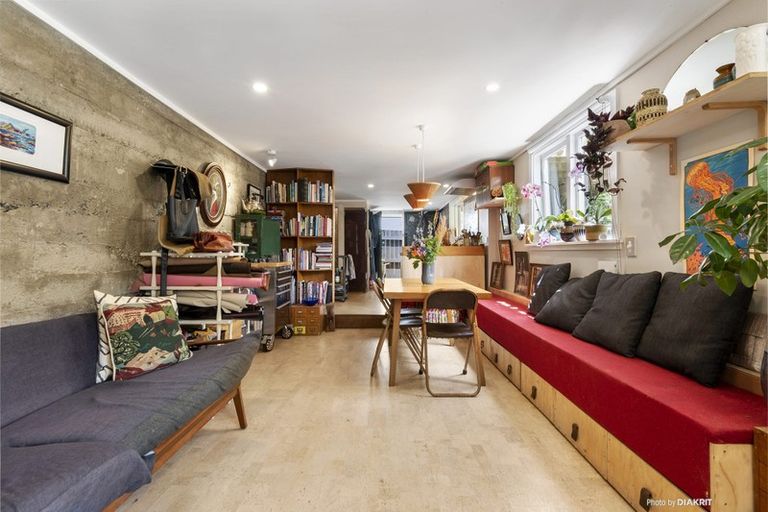 Photo of property in 92 Buckley Road, Southgate, Wellington, 6023