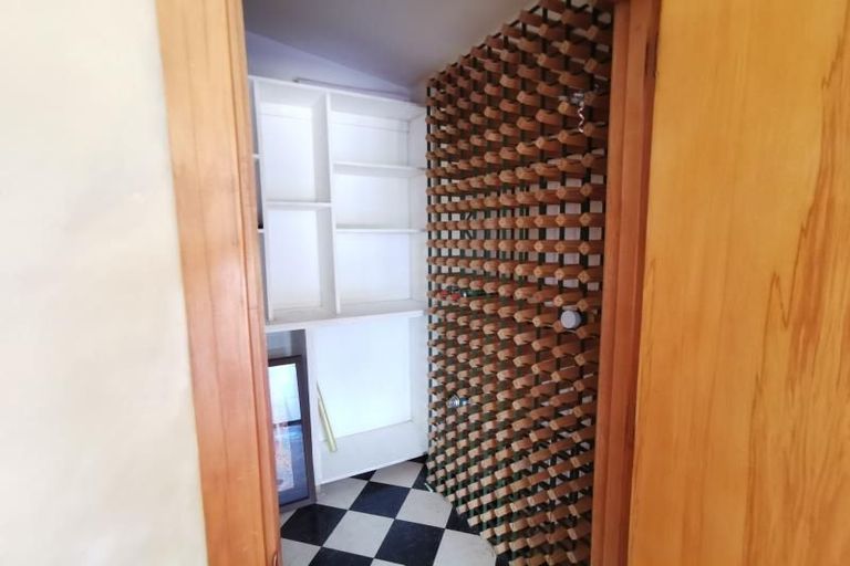 Photo of property in 3 Kimberly Grove, Greenhithe, Auckland, 0632