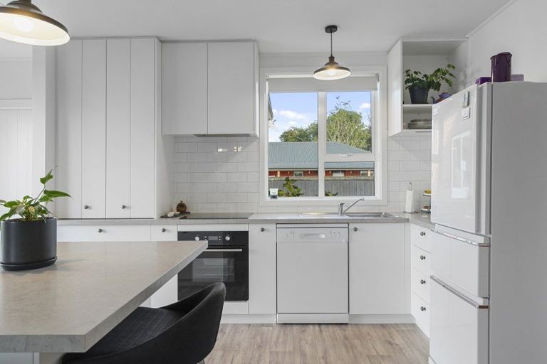 Photo of property in 21 South Terrace, Darfield, 7510