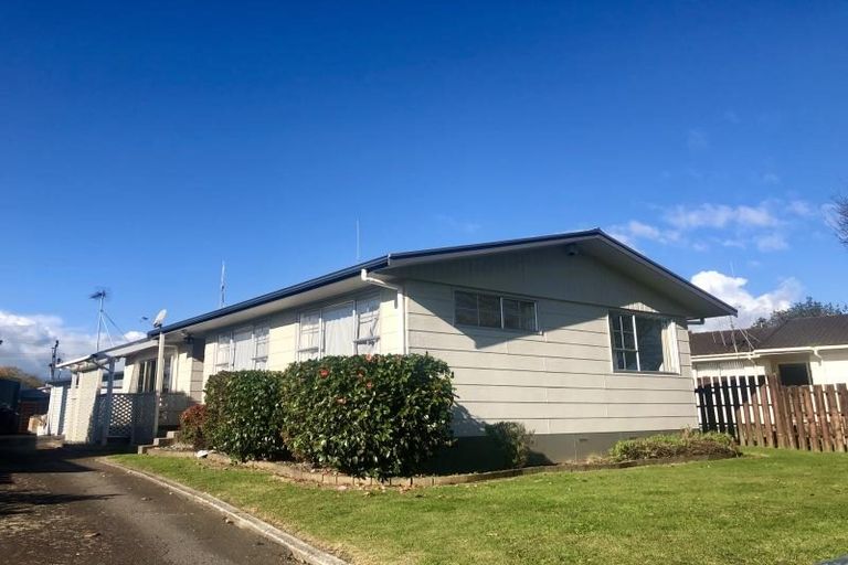 Photo of property in 32 Elmwood Crescent, Pukete, Hamilton, 3200