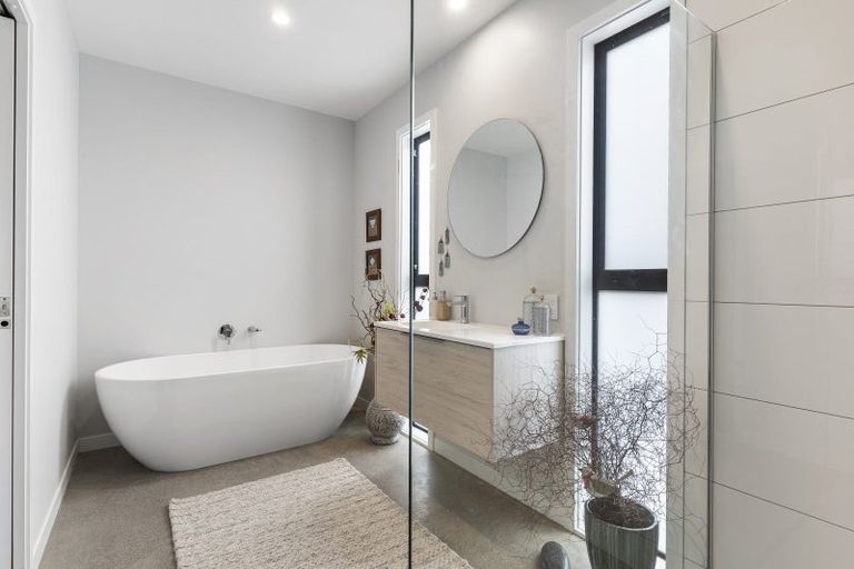 Photo of property in 54 Gimson Street, Solway, Masterton, 5810