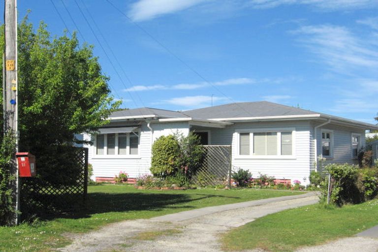 Photo of property in 11 Lewis Street, Kaiti, Gisborne, 4010