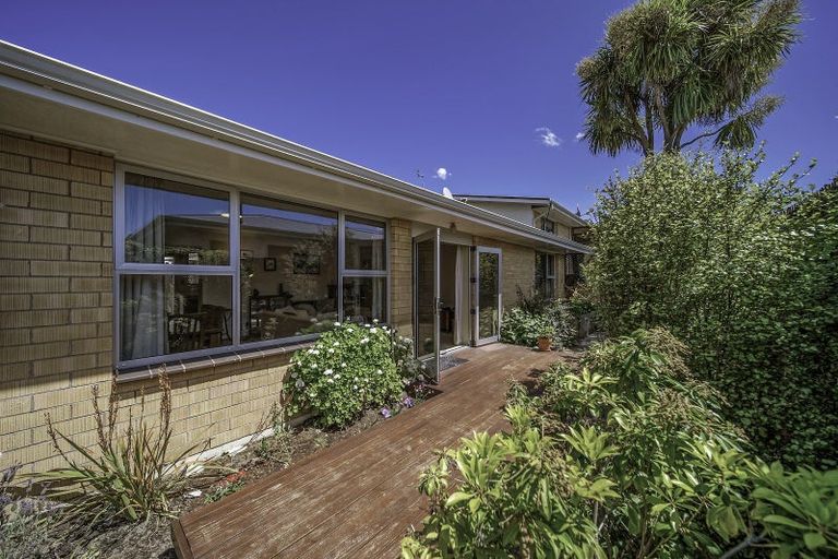 Photo of property in 226 Waimairi Road, Ilam, Christchurch, 8041