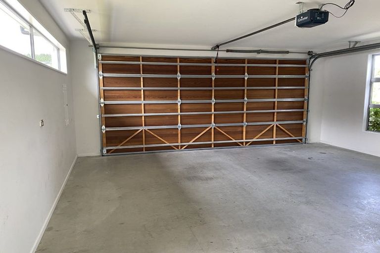 Photo of property in 7 Valley Crescent, Wanaka, 9305