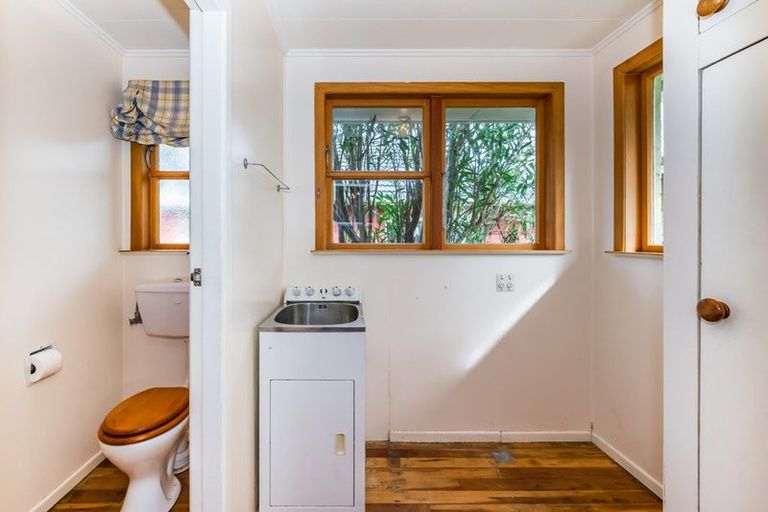 Photo of property in 53 Gray Avenue, Paraparaumu Beach, Paraparaumu, 5032