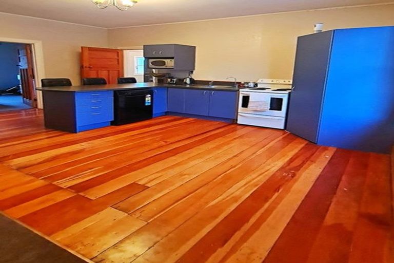 Photo of property in 13 Carlisle Street, Milson, Palmerston North, 4414
