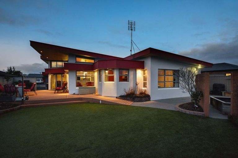 Photo of property in 22 Kura Place, Mosgiel, 9024