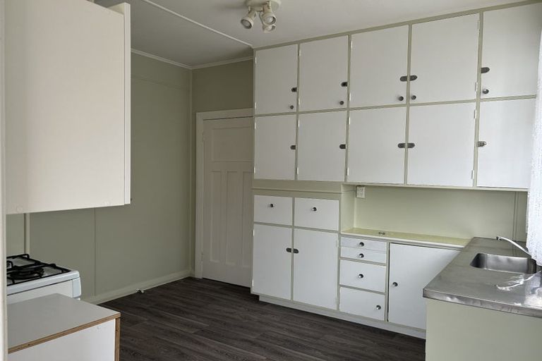 Photo of property in 12 Ellesmere Avenue, Miramar, Wellington, 6022