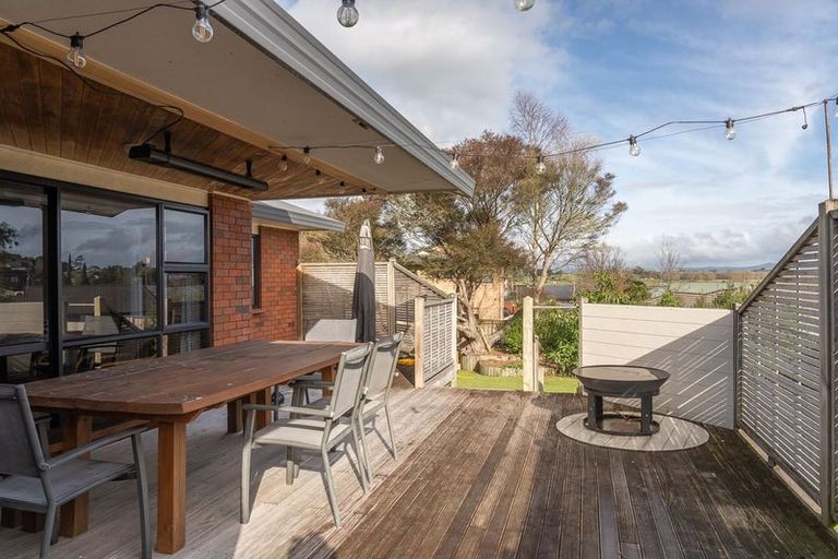 Photo of property in 5 Silhouette Way, Western Heights, Hamilton, 3200