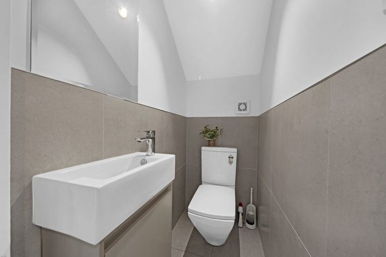 Photo of property in 6 Manahau Lane, Flat Bush, Auckland, 2019