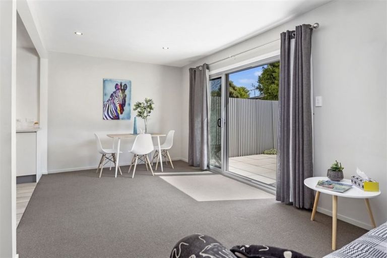 Photo of property in 14b Seddon Street, Rangiora, 7400