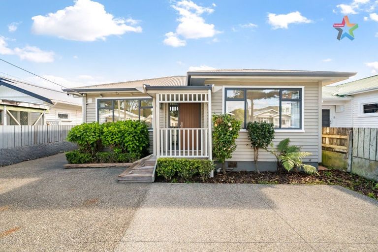 Photo of property in 7 Heath Grove, Waiwhetu, Lower Hutt, 5010