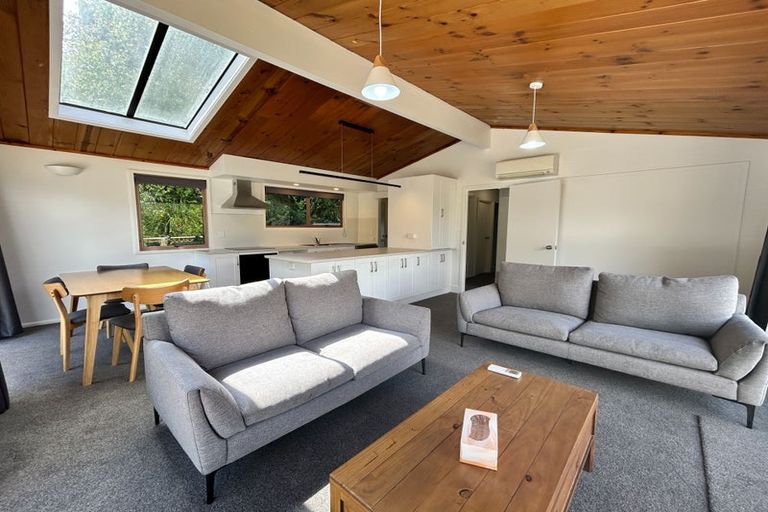 Photo of property in 8 Evergreen Place, Sunshine Bay, Queenstown, 9300