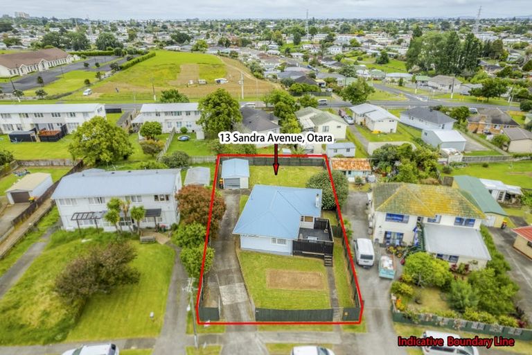 Photo of property in 13 Sandra Avenue, Otara, Auckland, 2023