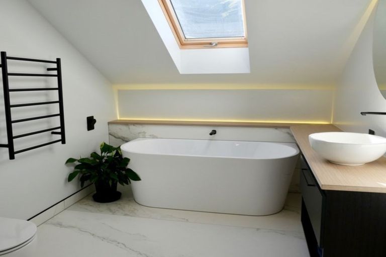 Photo of property in 9 Lakefield Close, Kingston, Athol, 9793