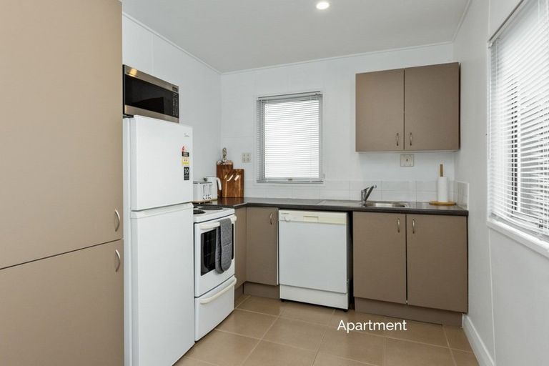 Photo of property in 206 Napier Road, Havelock North, Hastings, 4180