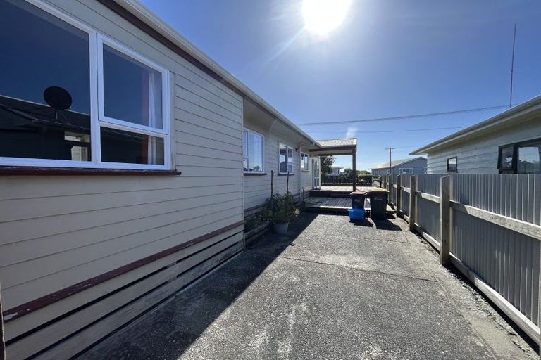 Photo of property in 117 Reid Street, Blaketown, Greymouth, 7805