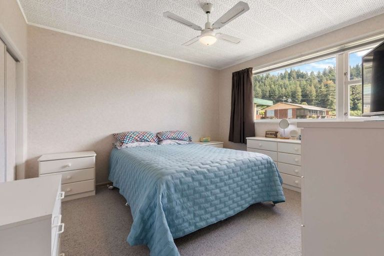 Photo of property in 52 Mallard Drive, Selwyn Heights, Rotorua, 3015